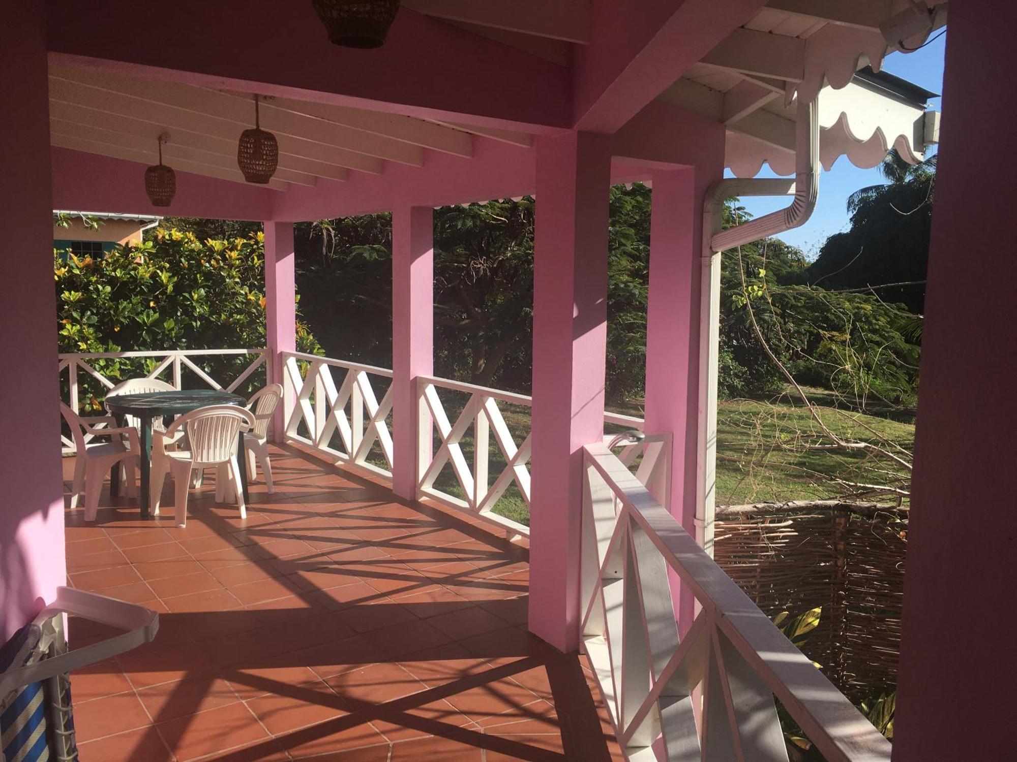 Вилла The Pink House Choiseul Экстерьер фото